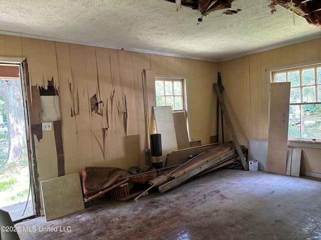 2874 Greenwood Avenue, Jackson, MS 39212