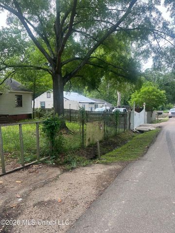 2874 Greenwood Avenue, Jackson, MS 39212