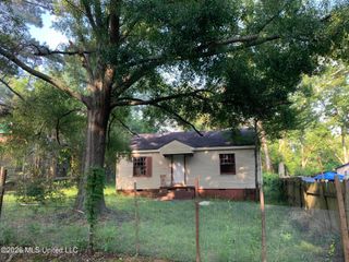 2874 Greenwood Avenue, Jackson, MS 39212