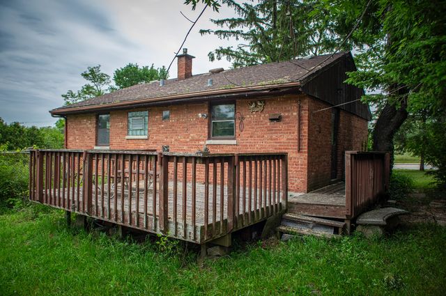8919 W 95th Street, Palos Hills, IL 60465