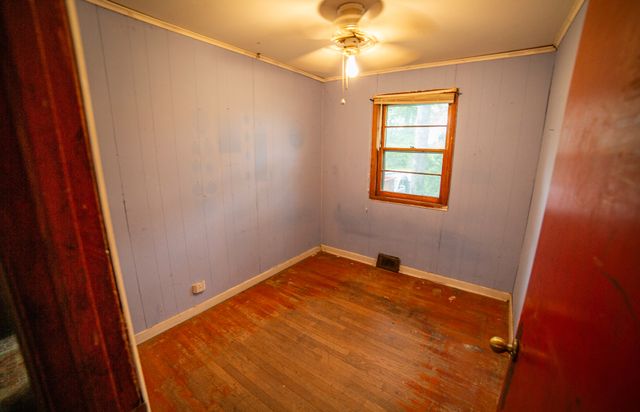 8919 W 95th Street, Palos Hills, IL 60465