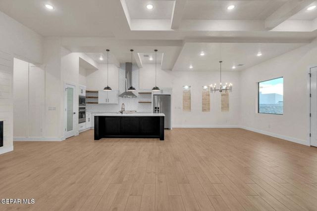 13332 Emerald Water Court, Horizon City, TX 79928