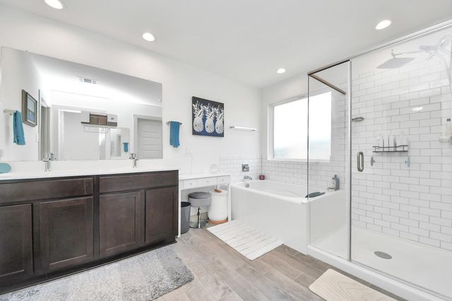 13521 Bonita Island Way, La Marque, TX 77568