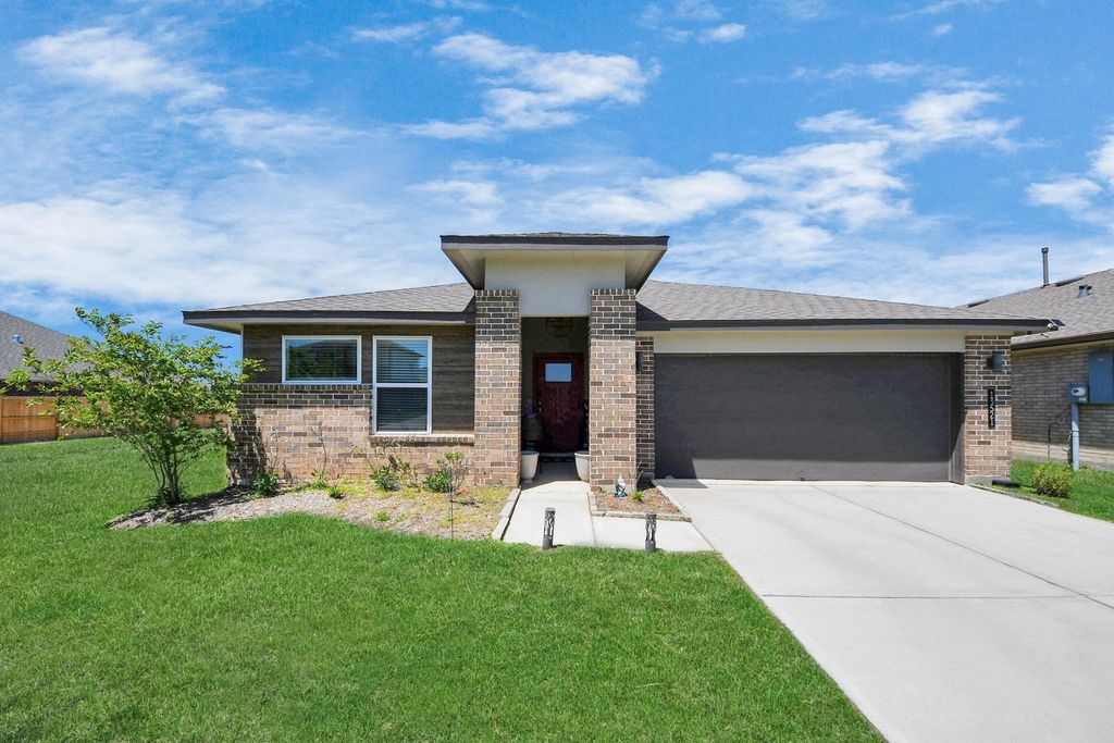 13521 Bonita Island Way, La Marque, TX 77568