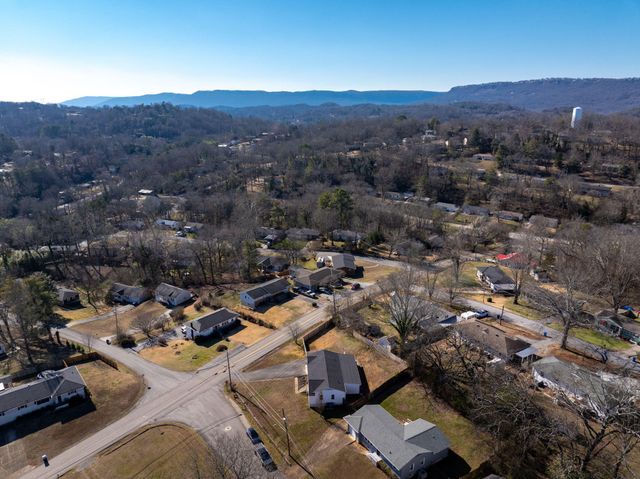 3701 Morton Drive, Chattanooga, TN 37415