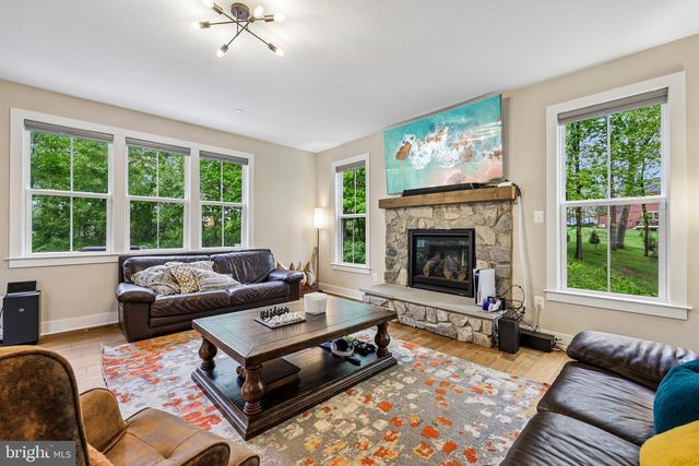 1310 HOOK RD, Westminster, MD 21157