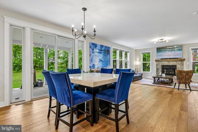 1310 HOOK RD, Westminster, MD 21157