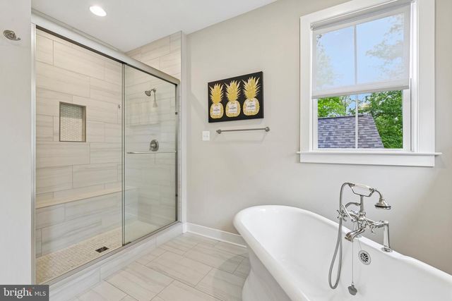 1310 HOOK RD, Westminster, MD 21157