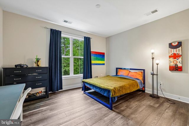 1310 HOOK RD, Westminster, MD 21157