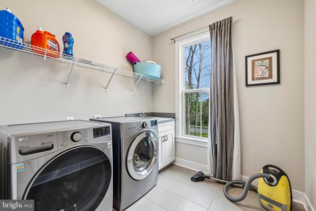 1310 HOOK RD, Westminster, MD 21157