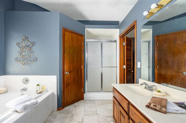 528 NW 171st Street, Edmond, OK 73012