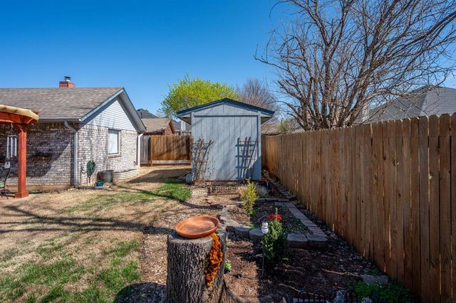 528 NW 171st Street, Edmond, OK 73012