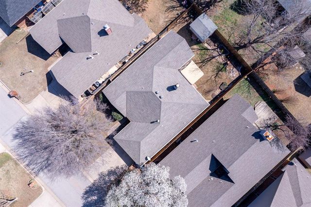 528 NW 171st Street, Edmond, OK 73012