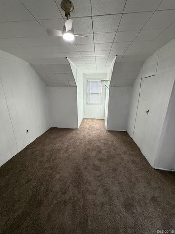 18034 Tracey Street, Detroit, MI 48235