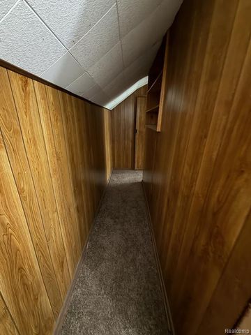 18034 Tracey Street, Detroit, MI 48235