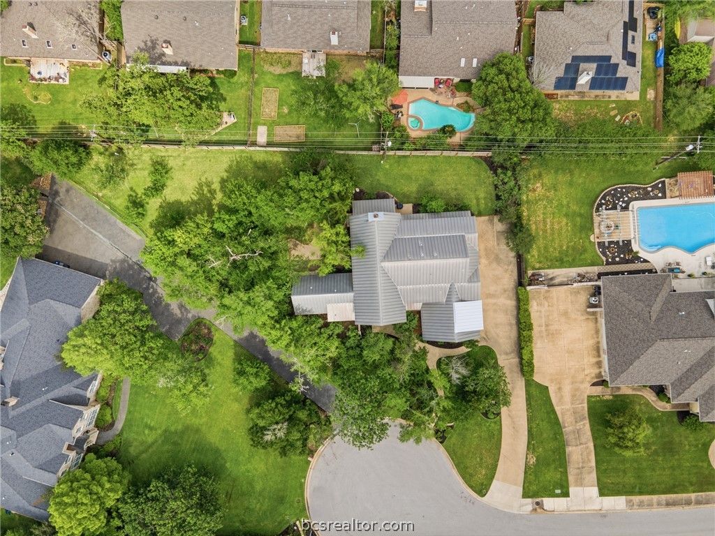 9201 Lake Forest Court N, College Station, TX 77845 — photo 2