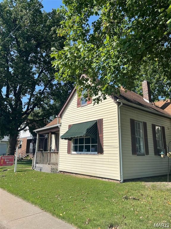 3709 W Main Street, Belleville, IL 62226