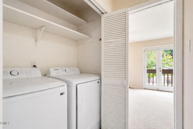 250 S Estes Drive 31, Chapel Hill, NC 27514