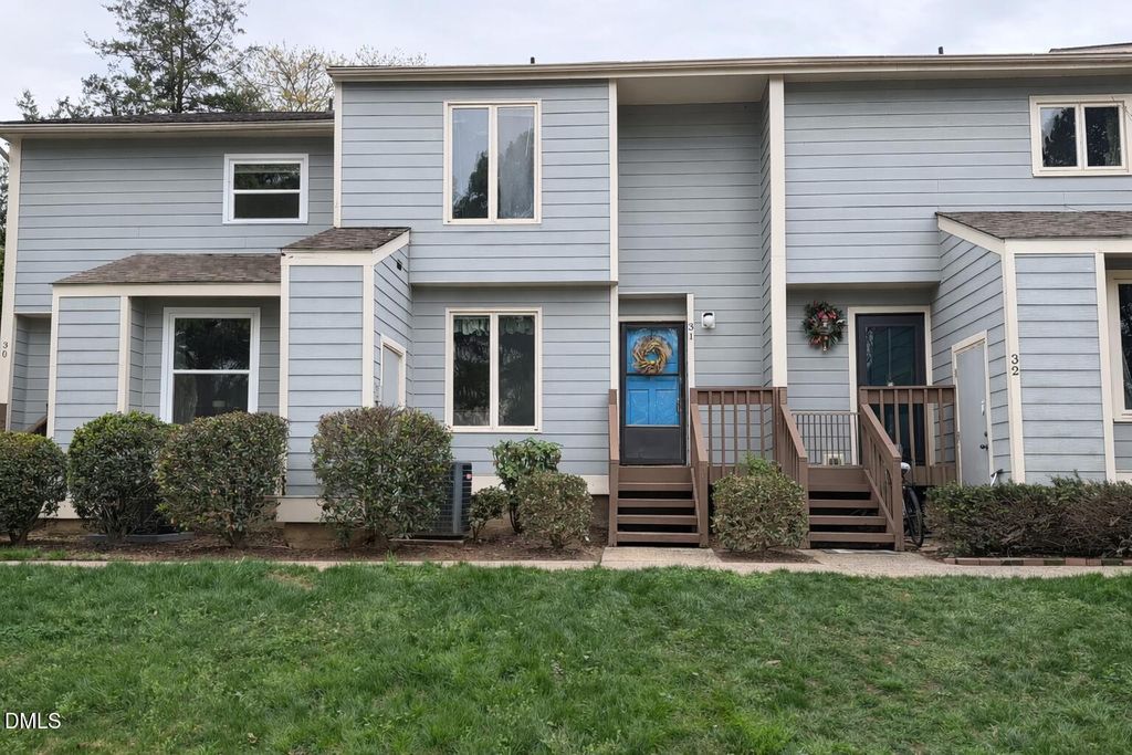 250 S Estes Drive 31, Chapel Hill, NC 27514