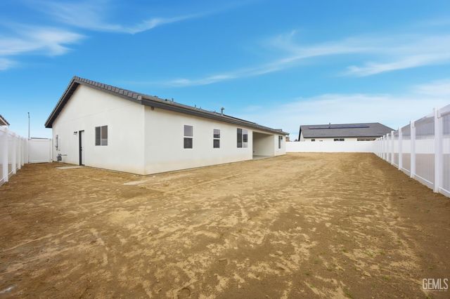 7108 Wintersweet Drive, Bakersfield, CA 93312