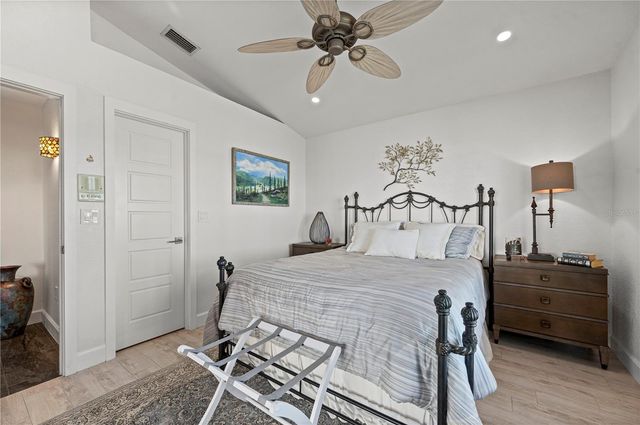 5117 COLLINGSWOOD BOULEVARD, Port Charlotte, FL 33948