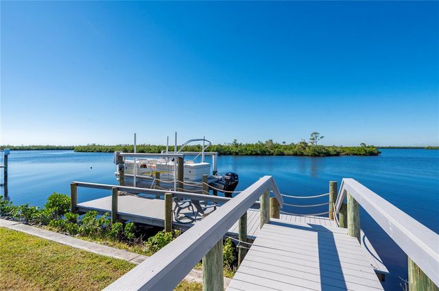 5117 COLLINGSWOOD BOULEVARD, Port Charlotte, FL 33948