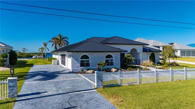 5117 COLLINGSWOOD BOULEVARD, Port Charlotte, FL 33948