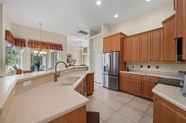 411 BOUNDARY BOULEVARD, Rotonda West, FL 33947