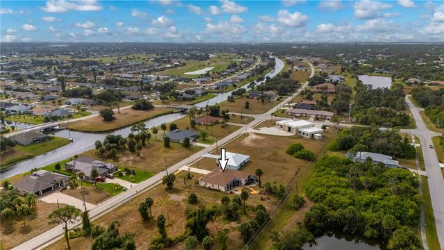 411 BOUNDARY BOULEVARD, Rotonda West, FL 33947