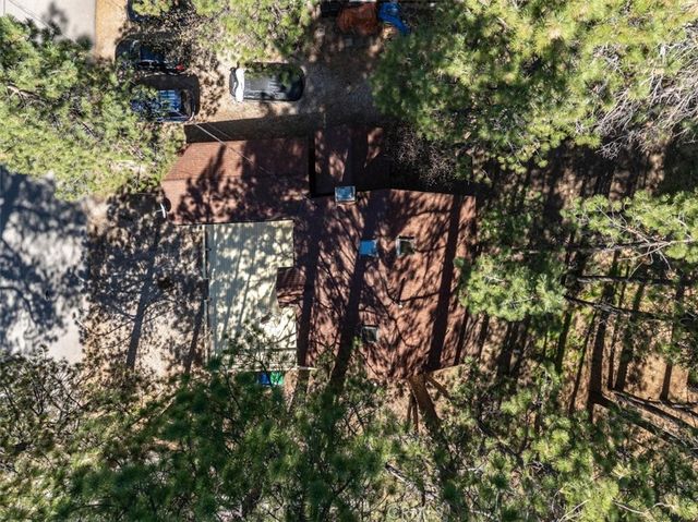41490 Oak Street, Big Bear Lake, CA 92315