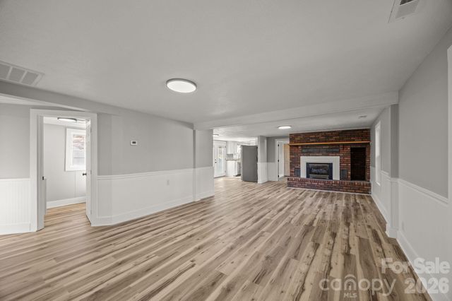 62 Mitchell Street, Canton, NC 28716