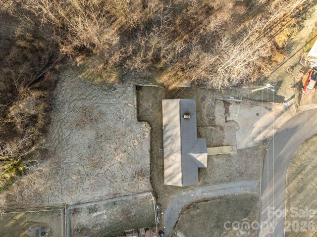 62 Mitchell Street, Canton, NC 28716