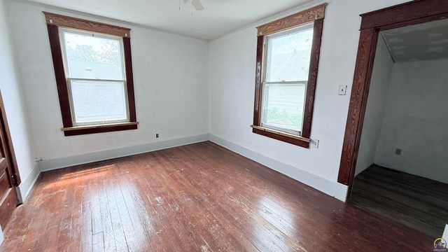 1641 SW Fillmore ST, Topeka, KS 66604
