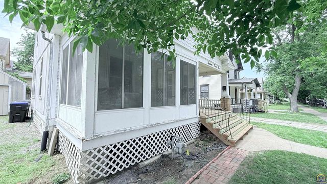 1641 SW Fillmore ST, Topeka, KS 66604