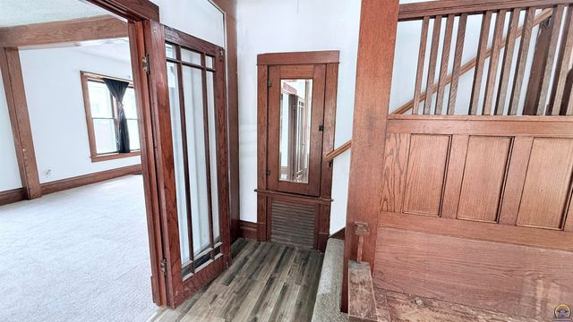 1641 SW Fillmore ST, Topeka, KS 66604