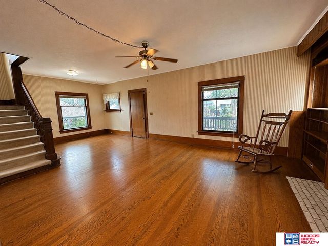 1801 Pepper Avenue, Lincoln, NE 68502