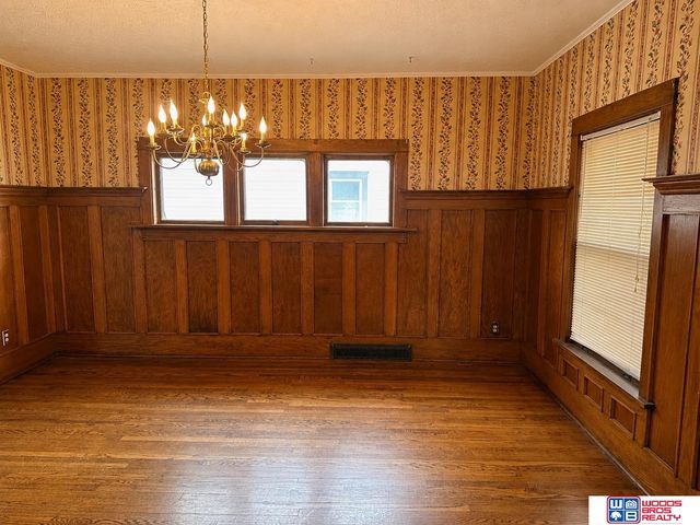 1801 Pepper Avenue, Lincoln, NE 68502