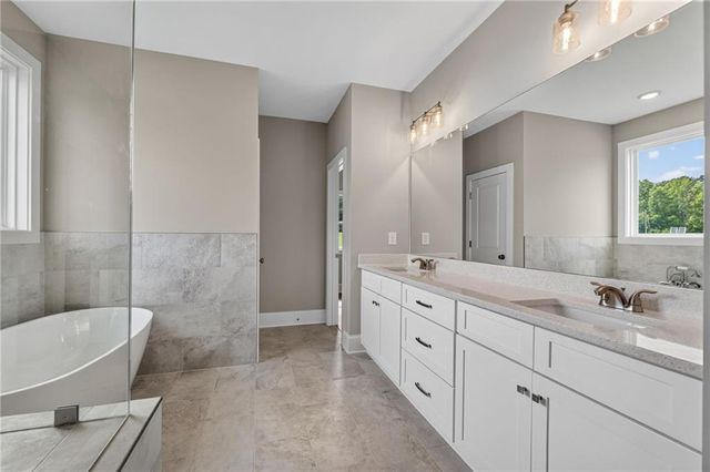 133 Twin Oaks Drive, Hampton, GA 30228