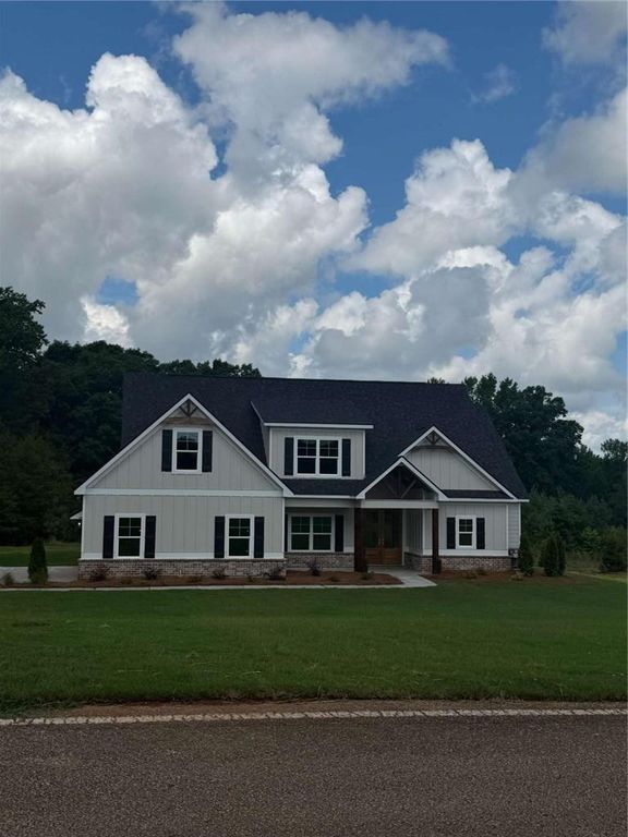 133 Twin Oaks Drive, Hampton, GA 30228