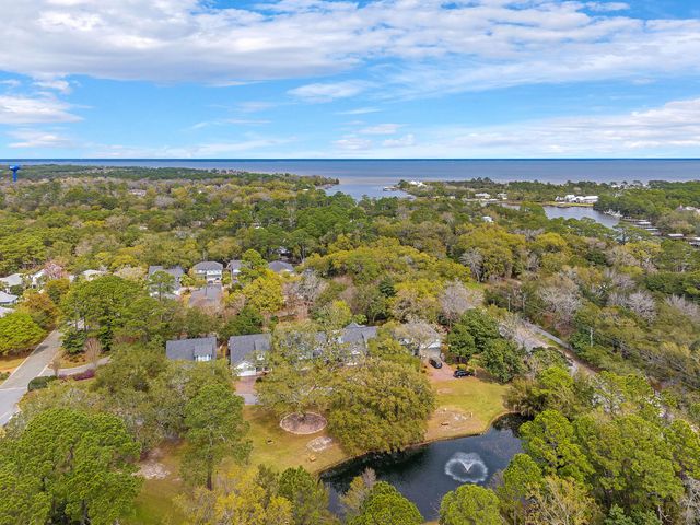 41 Carson Court, Santa Rosa Beach, FL 32459