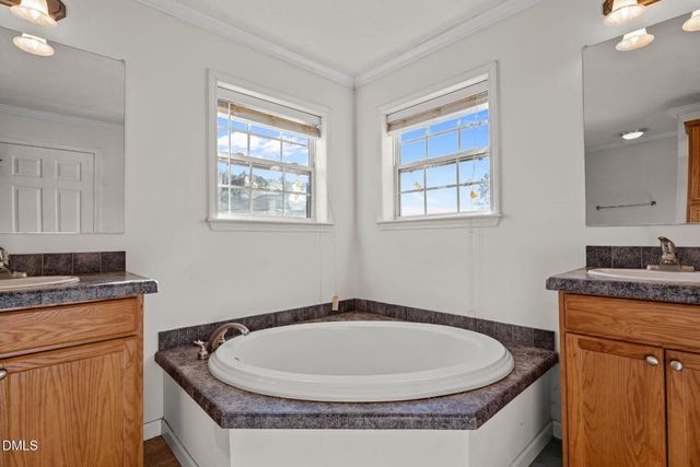 1227 Parker Road, Nashville, NC 27856