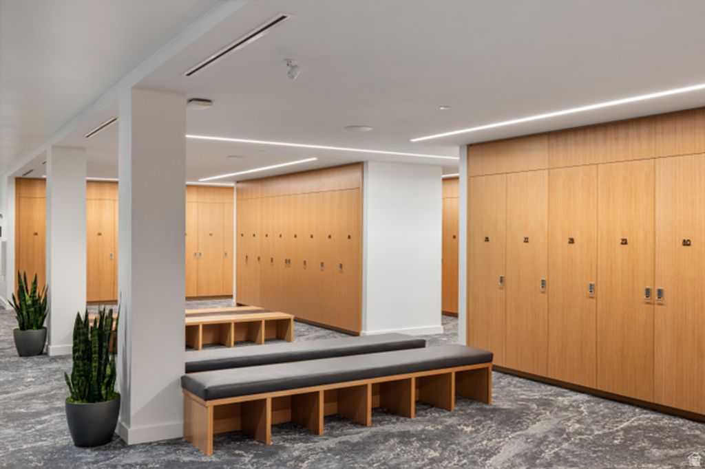 Image 33 of property listing at 3267 W DEER HOLLOW RD #2503, Park City, UT 84060