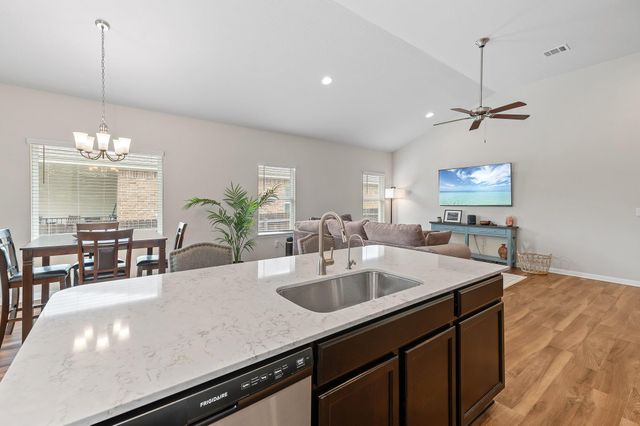 4348 Rockbrook Farms LN, Georgetown, TX 78628