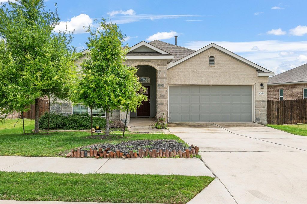 4348 Rockbrook Farms LN, Georgetown, TX 78628
