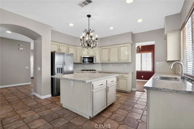 42240 Ridge View Drive, Lancaster, CA 93536