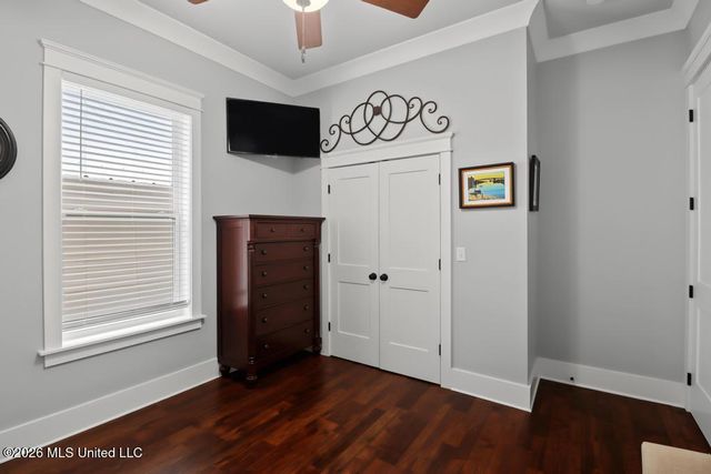 205 S Island View Avenue, Long Beach, MS 39560