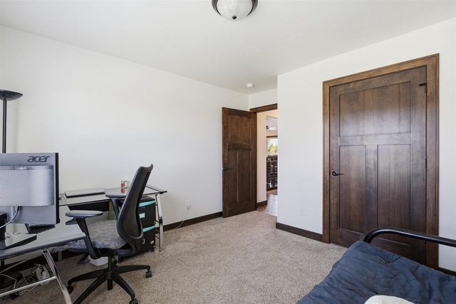 2660 W FALLEN OAK DRIVE, Appleton, WI 54913
