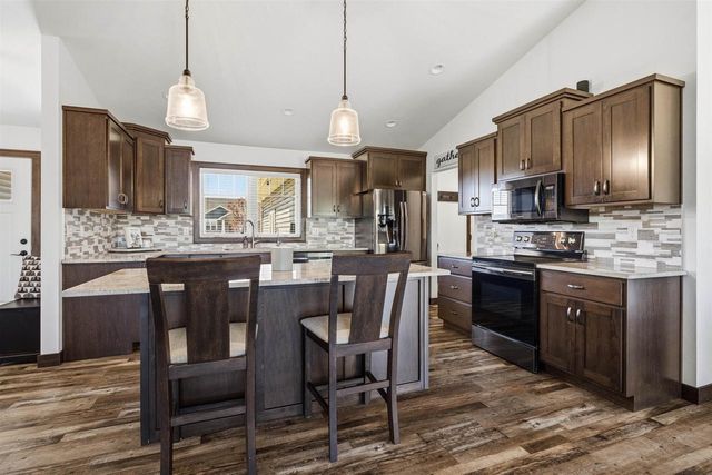 2660 W FALLEN OAK DRIVE, Appleton, WI 54913