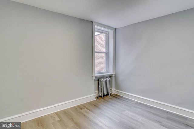 588 E GODFREY AVE, Philadelphia, PA 19120