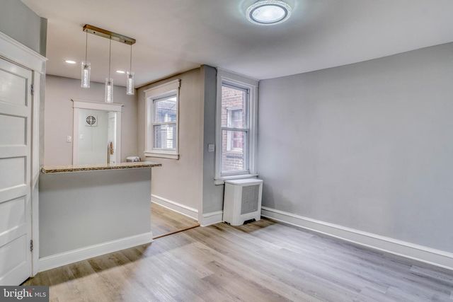 588 E GODFREY AVE, Philadelphia, PA 19120